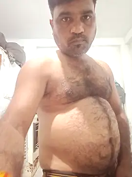 pintuS40 online show from September 10, 2025, 7:57 pm