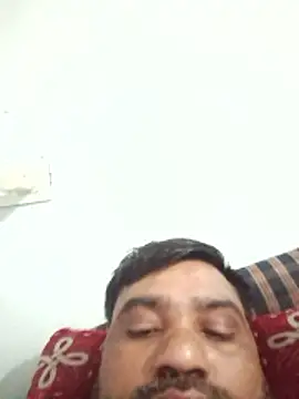 pintuS40 online show from February 3, 2026, 12:43 am