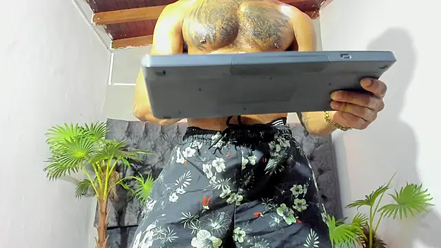 Salomon koude online show from May 20, 2026, 2:08 am