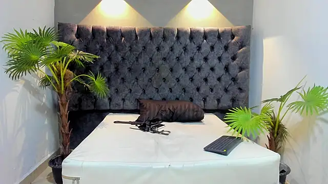 Salomon koude online show from May 19, 2026, 2:02 pm