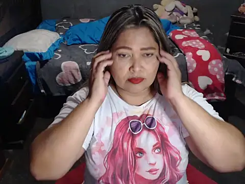 CANDYSWEET51 online show from May 8, 2026, 1:48 pm