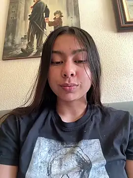 Im sophia1 online show from March 12, 2026, 10:30 am