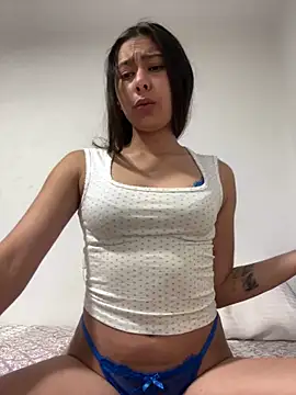 Snapshot of Im_sophia1 chatting on May 6, 2026, 8:57 pm Im sophia1 online show from May 6, 2026, 8:57 pm
