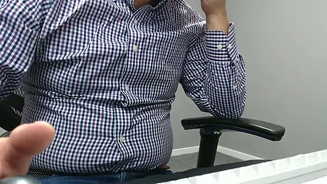 nimirole online show from October 8, 2025, 2:18 pm