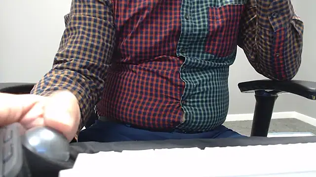 nimirole online show from October 27, 2025, 3:13 pm