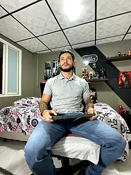 Snapshot of marcel_crawford96 chatting on September 10, 2025, 1:21 pm marcel crawford96 online show from September 10, 2025, 1:21 pm