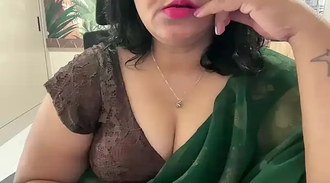 Snapshot of mitha-telugu chatting on February 15, 2025, 3:09 am mitha-telugu online show from February 15, 2025, 3:09 am