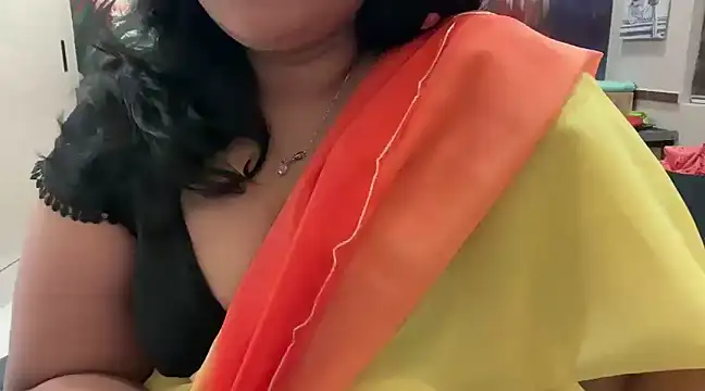 Snapshot of mitha-telugu chatting on December 30, 2024, 4:51 pm mitha-telugu online show from December 30, 2024, 4:51 pm