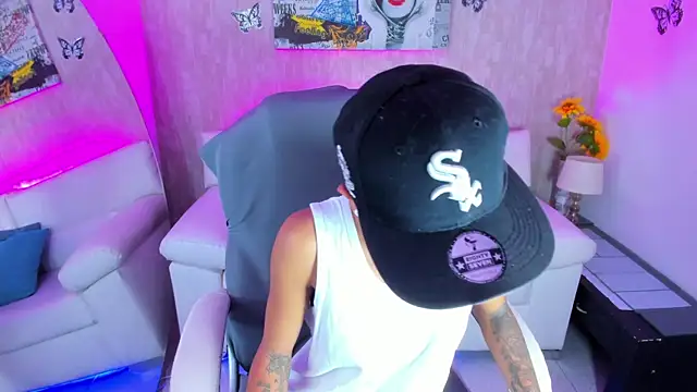 nova sex01 online show from January 7, 2026, 9:42 pm