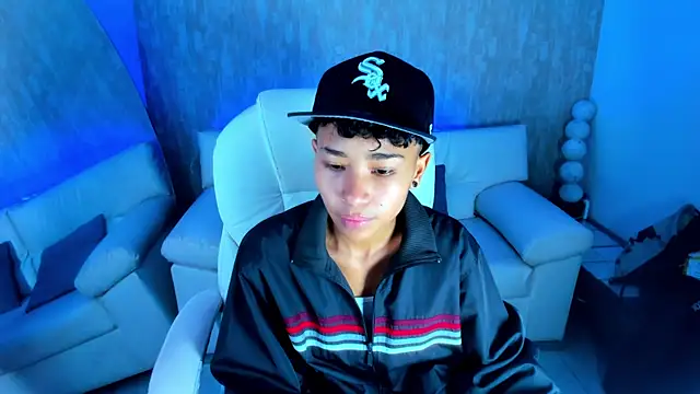 nova sex01 online show from September 9, 2025, 4:00 am