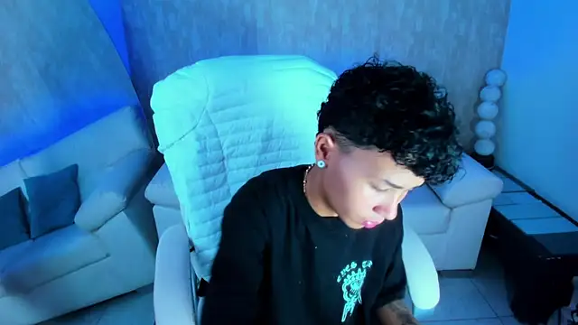 nova sex01 online show from September 16, 2025, 4:13 am