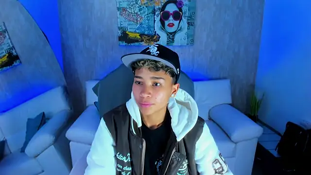 nova sex01 online show from October 26, 2025, 6:03 am