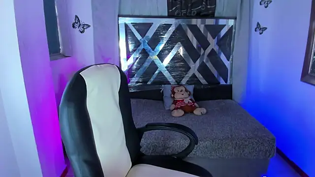 nova sex01 online show from June 27, 2026, 8:37 pm