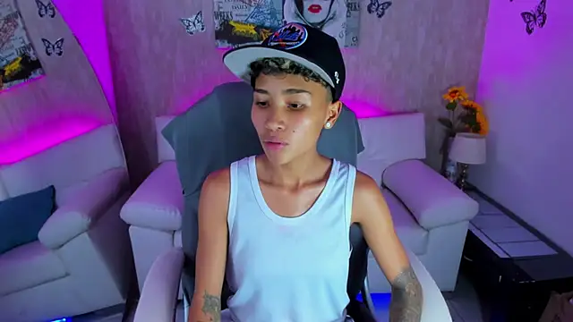 nova sex01 online show from December 22, 2025, 10:21 pm