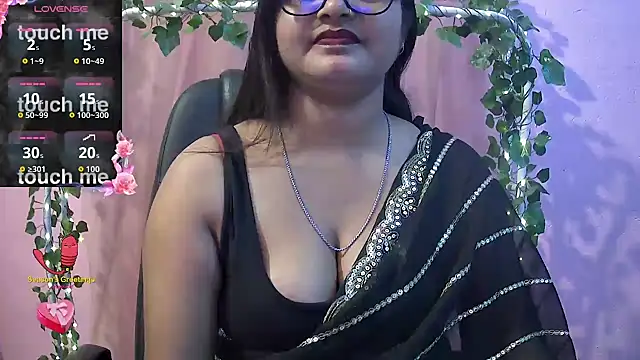 Snapshot of Pari-new chatting on February 2, 2026, 4:22 am Pari-new online show from February 2, 2026, 4:22 am