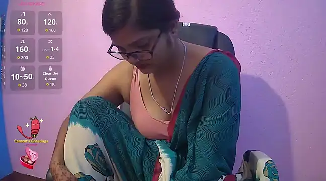 Snapshot of Pari-new chatting on February 1, 2025, 8:18 am Pari-new online show from February 1, 2025, 8:18 am