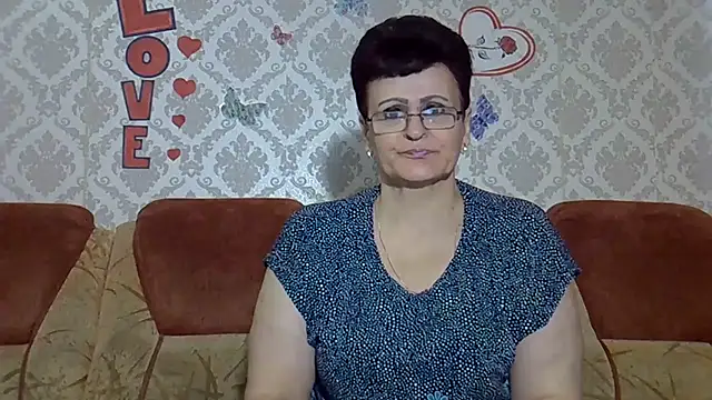 Snapshot of PaulaGolden chatting on October 6, 2025, 5:52 am PaulaGolden online show from October 6, 2025, 5:52 am