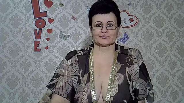Snapshot of PaulaGolden chatting on January 28, 2025, 5:46 pm PaulaGolden online show from January 28, 2025, 5:46 pm