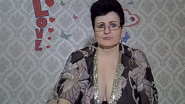 Snapshot of PaulaGolden chatting on March 2, 2025, 2:15 pm PaulaGolden online show from March 2, 2025, 2:15 pm