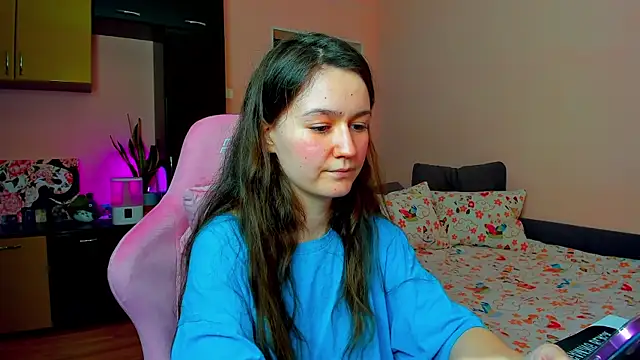 ameli moon online show from December 17, 2025, 4:23 pm