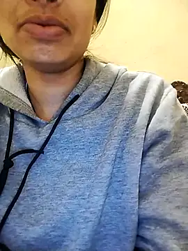 Fair-magic-woman online show from February 14, 2026, 4:18 pm