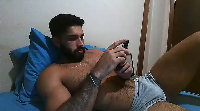 Snapshot of macho_fit chatting on March 7, 2025, 12:37 am macho fit online show from March 7, 2025, 12:37 am