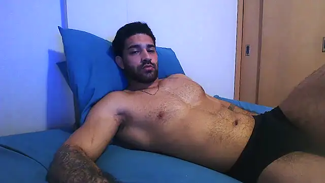 macho fit online show from November 2, 2025, 3:50 pm