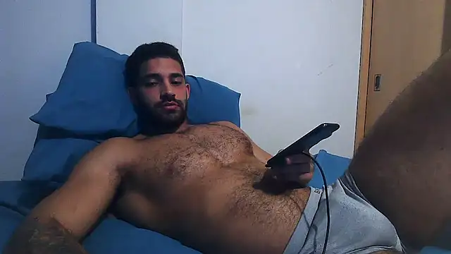 Snapshot of macho_fit chatting on April 16, 2026, 6:08 pm macho fit online show from April 16, 2026, 6:08 pm