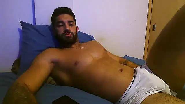 macho fit online show from February 14, 2026, 2:39 pm