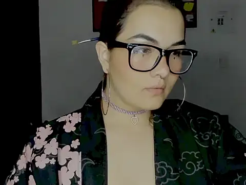 Babe-sofi online show from July 21, 2026, 3:52 am