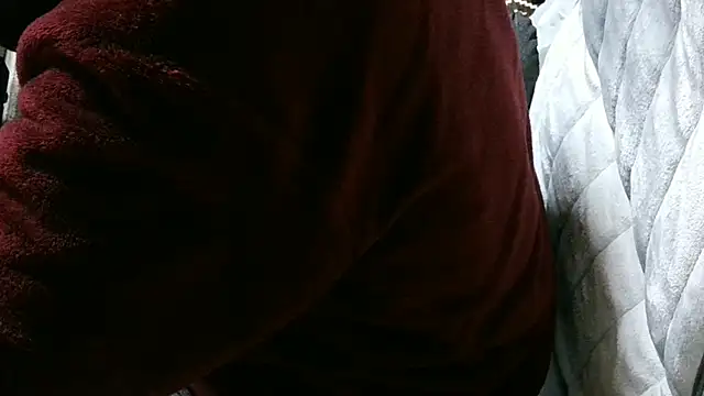 cinnabar red online show from April 8, 2026, 3:13 pm