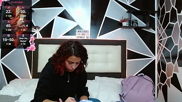Snapshot of be_sinners chatting on February 12, 2025, 2:14 am be sinners online show from February 12, 2025, 2:14 am