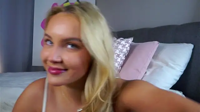 AftonConnett online show from October 5, 2025, 1:07 am