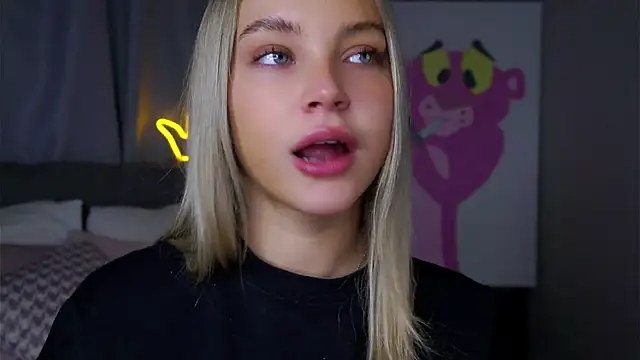 Snapshot of AftonConnett chatting on January 18, 2026, 1:31 am AftonConnett online show from January 18, 2026, 1:31 am