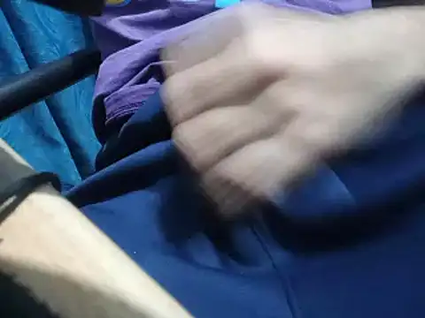 SALLY OMAR  online show from November 26, 2025, 3:56 pm