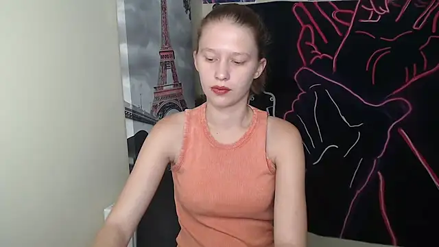 StellaCRL online show from September 19, 2025, 6:17 am