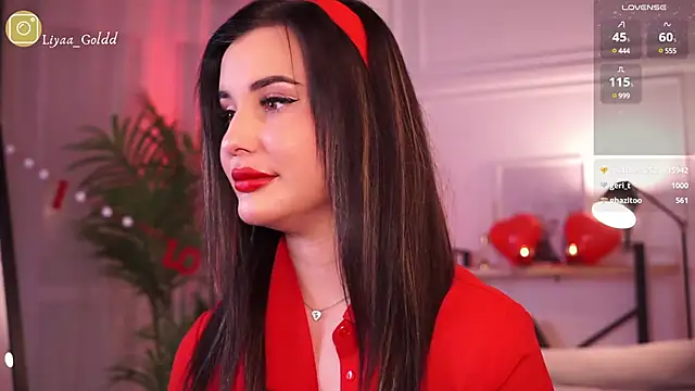 Snapshot of Liya_Gold_ chatting on February 15, 2025, 12:48 am Liya Gold online show from February 15, 2025, 12:48 am