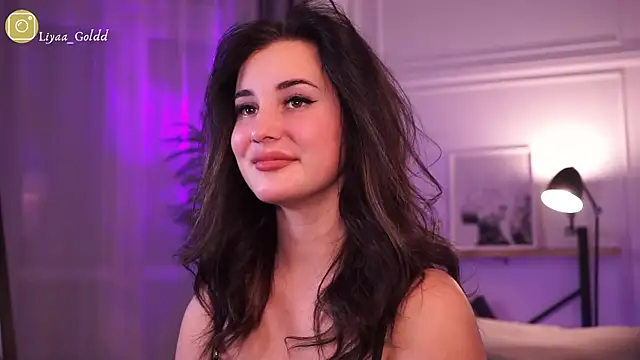 Snapshot of Liya_Gold_ chatting on February 12, 2025, 9:22 pm Liya Gold online show from February 12, 2025, 9:22 pm