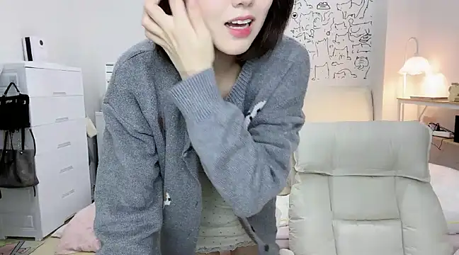 Supassra Sp online show from December 26, 2024, 4:47 pm