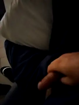 Snapshot of ptrz990 chatting on November 3, 2025, 10:02 pm ptrz990 online show from November 3, 2025, 10:02 pm