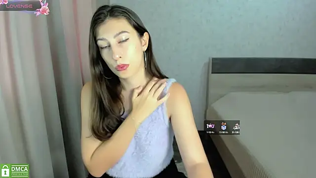 Snapshot of briannababy_ chatting on September 16, 2025, 12:06 pm briannababy online show from September 16, 2025, 12:06 pm