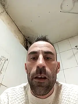 Snapshot of MownRender chatting on March 1, 2026, 4:18 pm MownRender online show from March 1, 2026, 4:18 pm