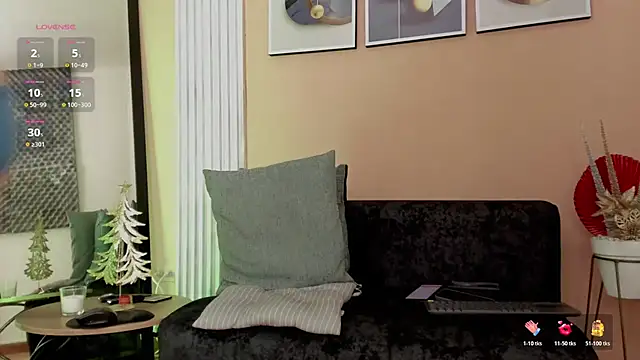 thomas eliotts online show from December 15, 2025, 8:03 pm