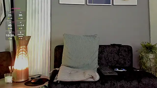 Snapshot of thomas_eliotts chatting on July 1, 2026, 7:36 pm thomas eliotts online show from July 1, 2026, 7:36 pm