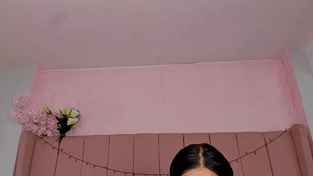 MollyBigBoobs12 online show from November 11, 2025, 8:25 pm