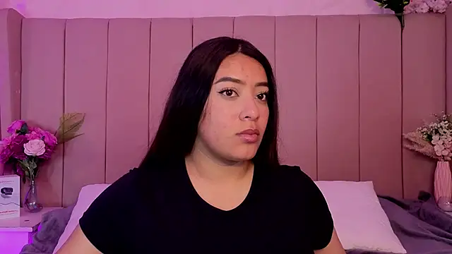 MollyBigBoobs12 online show from February 6, 2026, 9:22 pm