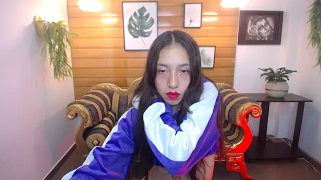 Snapshot of Valeria_roussi chatting on February 17, 2025, 8:49 pm Valeria roussi online show from February 17, 2025, 8:49 pm