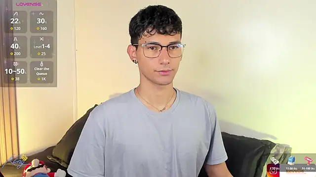 Snapshot of Alexx_tc chatting on April 9, 2026, 4:03 am Alexx tc online show from April 9, 2026, 4:03 am