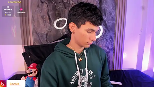 Snapshot of Alexx_tc chatting on February 3, 2026, 3:37 am Alexx tc online show from February 3, 2026, 3:37 am