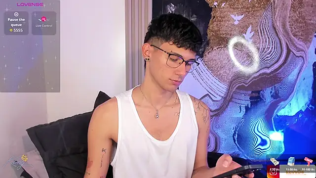 Snapshot of Alexx_tc chatting on March 27, 2026, 8:48 am Alexx tc online show from March 27, 2026, 8:48 am